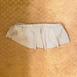 THE CUTEST STRAPLESS TOP